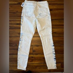 Women’s Old Navy Rockstar Super Skinny High Rise Jeans, size 4